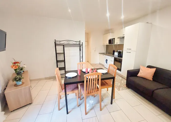 Charmant Appartement Pres Du Marche, Gare Et Port A 5Mn
