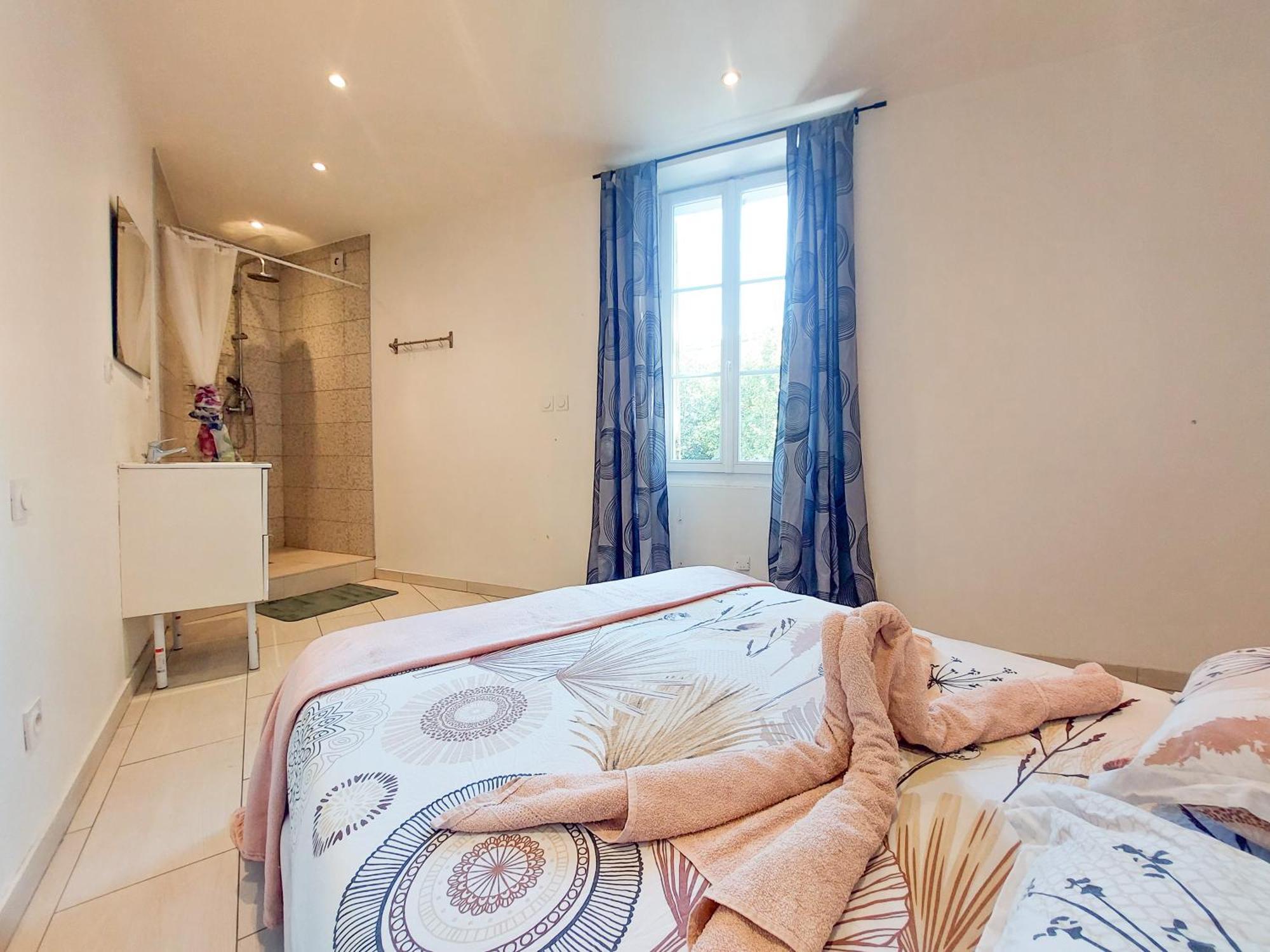 Pres Du Marche, Gare Et Port A 5mn Apartment Toulon